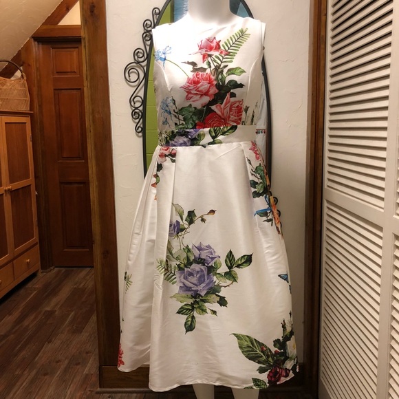 eshakti Dresses & Skirts - New eShatki Dress 16